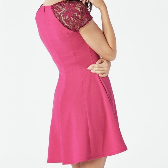 🌺Lace Sleeve Dress🌺 - Picture 3 of 3